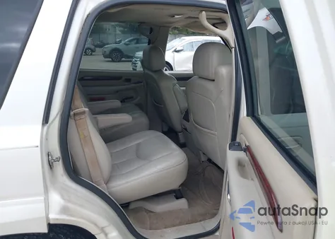 2005 Cadillac Escalade Standard из США, поврежденный, VIN 1GYEK63N95R231907